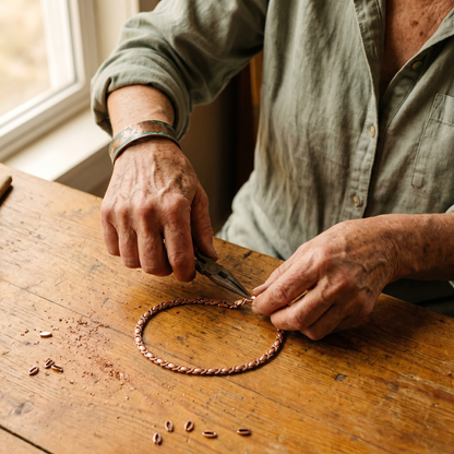 Cuvera Cedar Copper Necklace